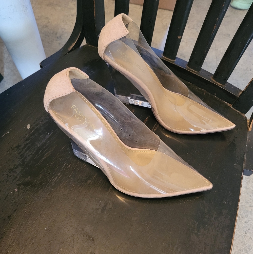 Fashion nova heels